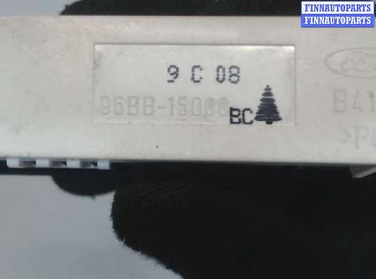 купить Часы на Ford Mondeo 2 1996-2000