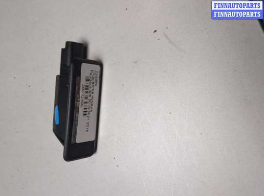 купить Подсветка номера на Peugeot 308 2013-2021