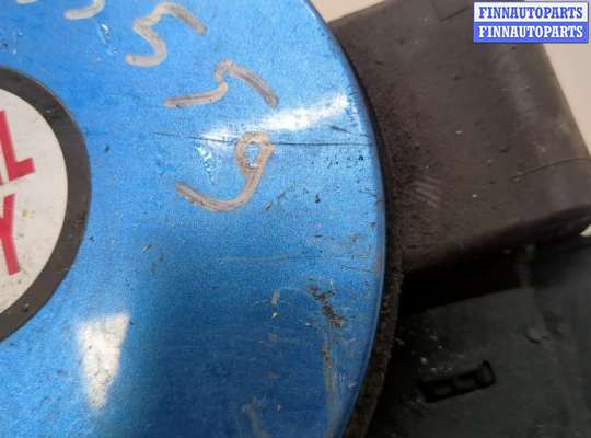 купить Лючок бензобака на Ford C-Max 2002-2010