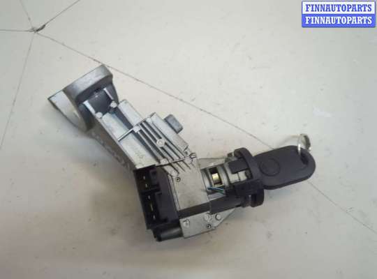 Замок зажигания FT564085 на Fiat 500L 2012-2022