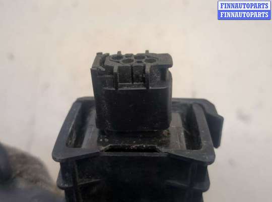 Датчик прочий на Audi A8 (D3, 4E)