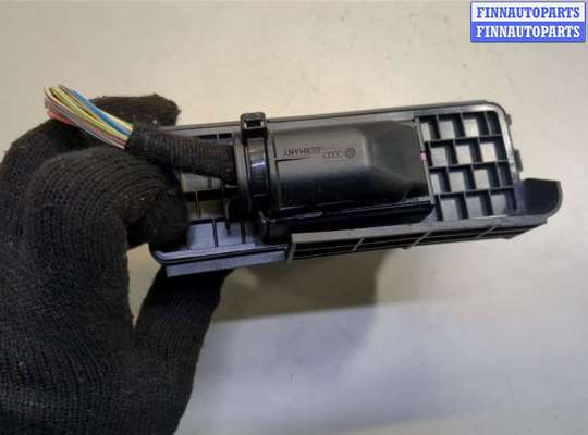 купить Блок управления бортовой сети (Body Control Module) на Audi A8 (D3) 2002-2010