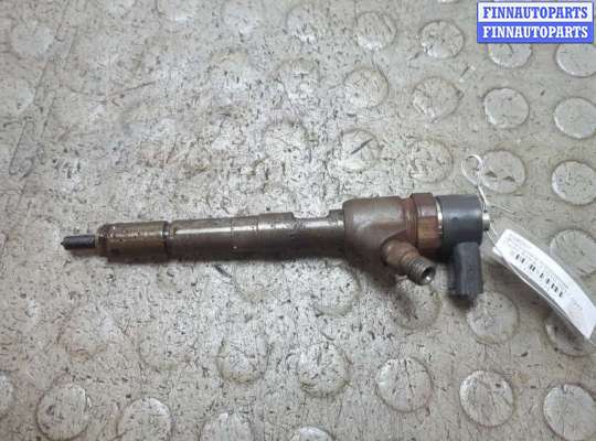 Форсунка топливная OP2386253 на Opel Astra J 2010-2017