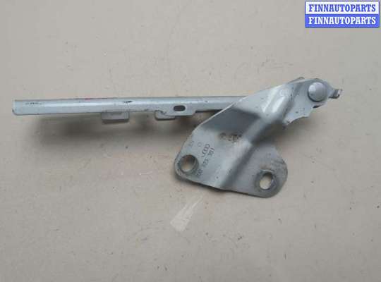 купить Петля капота на Audi Q3 2011-2018