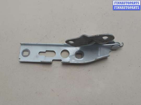 купить Петля капота на Audi Q3 2011-2018