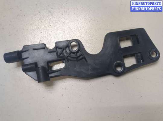 купить Кронштейн крыла на Land Rover Discovery Sport 2014-2022