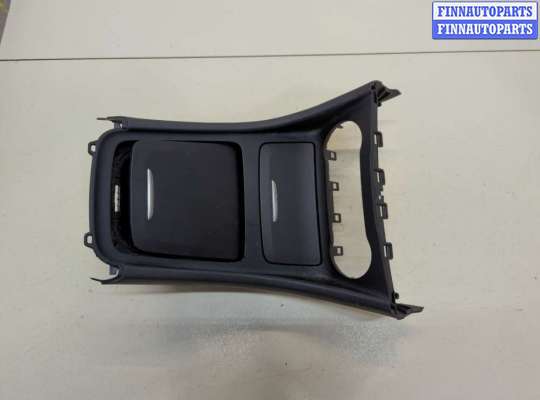 купить Пластик центральной консоли на Mercedes CLA C117 2013-2019