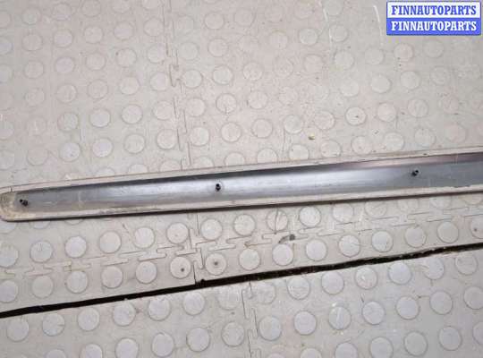 купить Молдинг двери на Volkswagen Polo 2001-2005