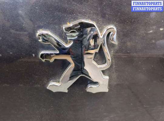 Крышка багажника на Citroen C8