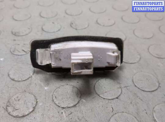 купить Подсветка номера на Mitsubishi Outlander 2012-2021