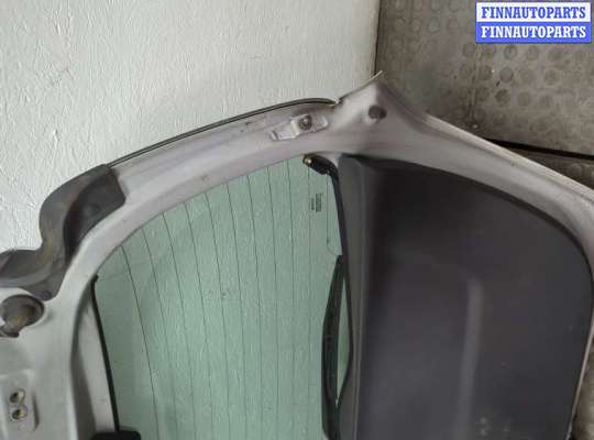 купить Обшивка крышки (двери) багажника на Toyota Yaris 2005-2011