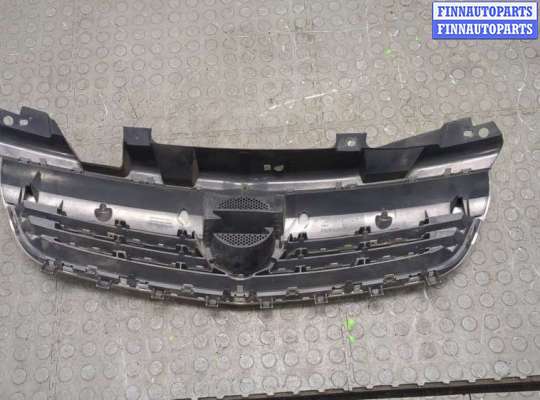 купить Решетка радиатора на Opel Zafira B 2005-2014