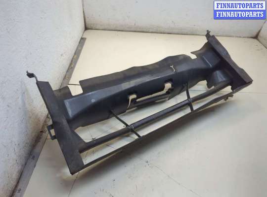 Воздухозаборник BM3594728 на BMW 3 F30 2012-2019