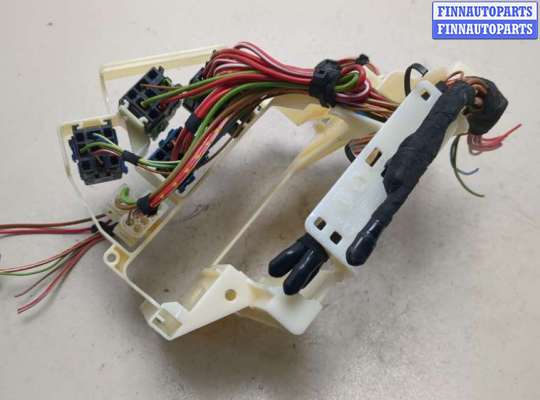 купить Блок предохранителей на BMW 3 E46 1998-2006