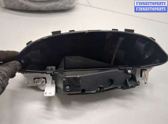 купить Щиток приборов (приборная панель) на Toyota Yaris 2005-2011