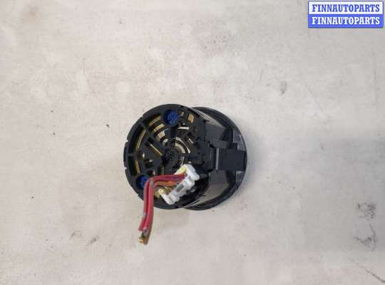 купить Кнопка включения полного привода на Nissan Titan 2003-2015