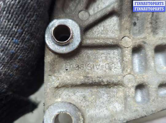 купить Кронштейн полуоси на Opel Astra H 2004-2010