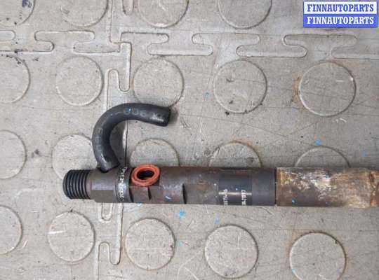 Форсунка топливная RN1586755 на Renault Clio 2005-2009
