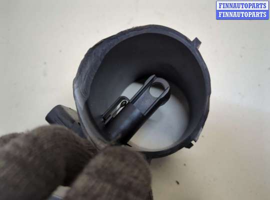 купить Измеритель потока воздуха (расходомер) на Toyota Avensis Verso