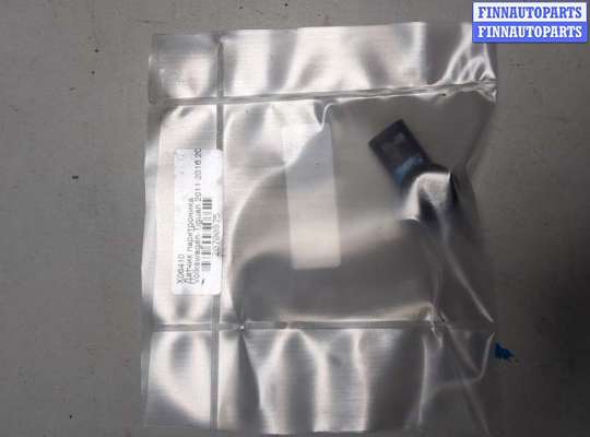 купить Датчик парктроника на Volkswagen Tiguan 2011-2016