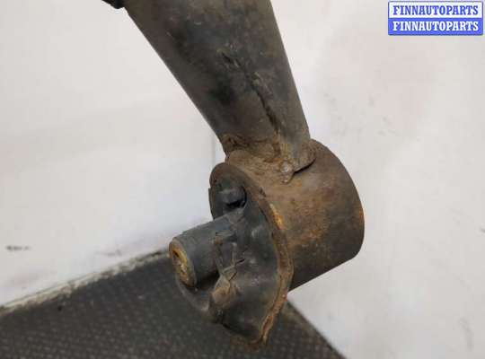 Балка подвески задняя на Toyota Matrix I (E13)