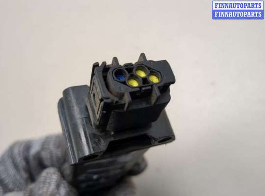 Датчик прочий на Audi A8 (D3, 4E)