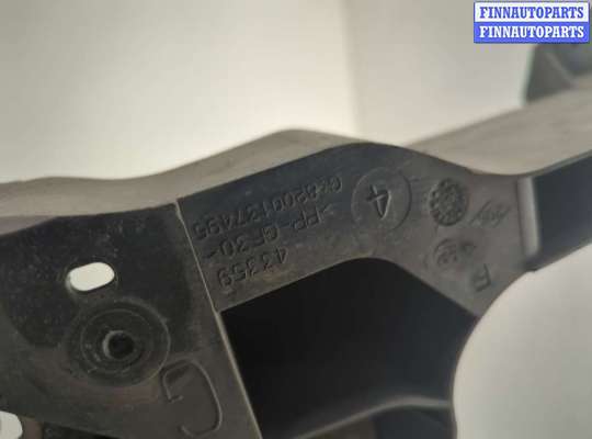 купить Кронштейн фары на Renault Megane 2 2002-2009