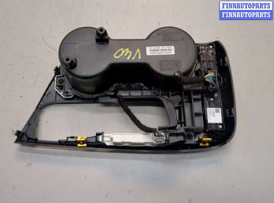 купить Рамка под кулису на Chevrolet Equinox 2017-2024