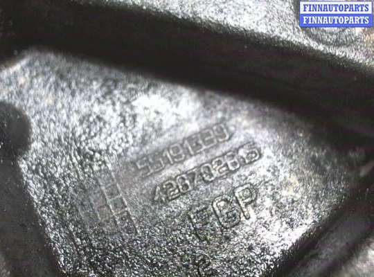 купить Кронштейн компрессора кондиционера на Opel Zafira B 2005-2014