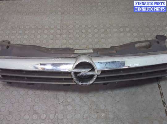 купить Решетка радиатора на Opel Astra H 2004-2010