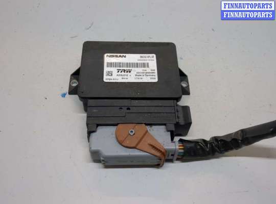 купить Блок управления стояночным тормозом на Nissan Rogue 2013-2020