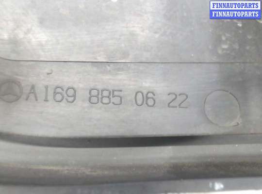 Фара противотуманная (галогенка) MB576623 на Mercedes A W169 2004-2012