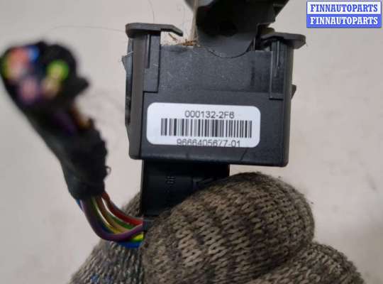 купить Кнопка стояночного тормоза (ручника) на Peugeot 3008 2009-2016