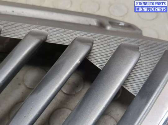 купить Решетка радиатора на Mitsubishi L200 2006-2015