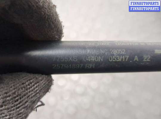 купить Амортизатор капота на Hummer H3