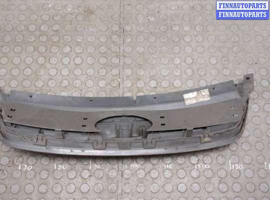 купить Решетка радиатора на Ford C-Max 2002-2010