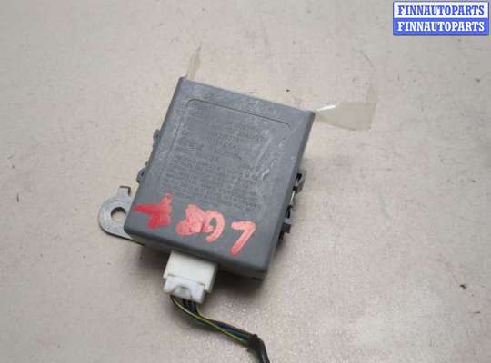 купить Блок управления центральным замком на Pontiac Vibe 1 2002-2008