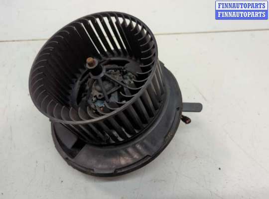 Мотор отопителя на Volkswagen Golf V (1K)