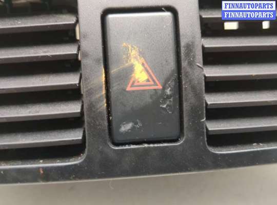 купить Дисплей компьютера (информационный) на Toyota Avensis 2 2003-2008