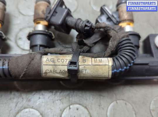 купить Форсунка топливная на Fiat Grande Punto 2005-2010