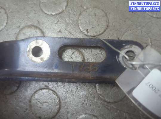 купить Петля капота на Honda Accord 7 2003-2007
