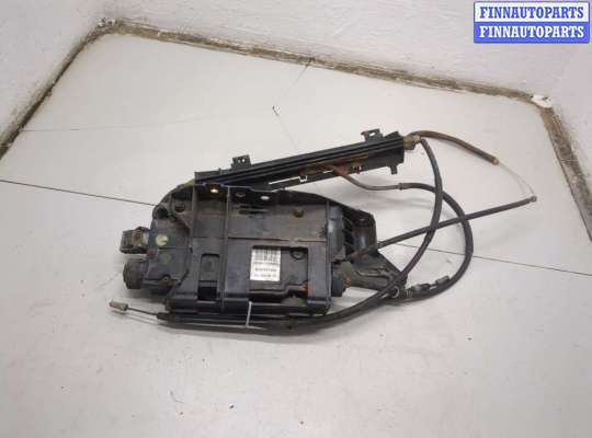 Блок стояночного тормоза (ручника) электронный на Renault Scenic II