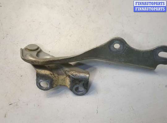 купить Петля капота на Mazda MPV 1999-2006