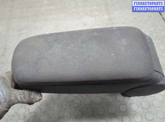 купить Подлокотник на Audi A4 (B6) 2000-2006