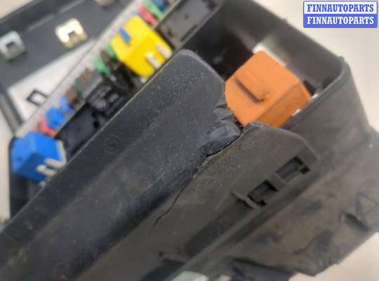 купить Блок предохранителей на BMW 5 E34 1988-1995