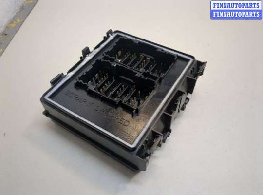 купить Блок предохранителей на Ford Escape 2019-2022