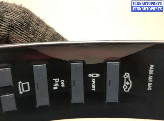 купить Кнопка регулировки подвески на Mercedes S W221 2005-2013