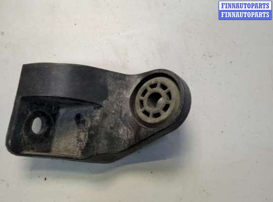 купить Кронштейн радиатора на Chevrolet Equinox 2017-2024