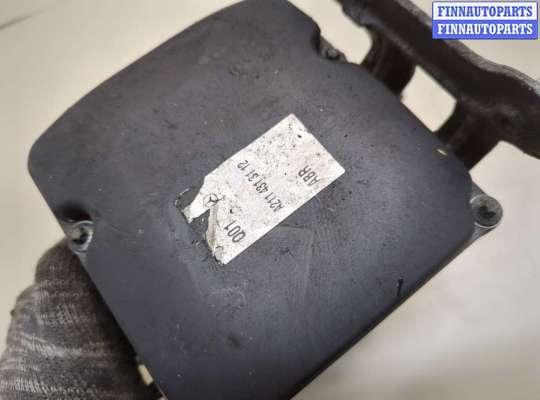 Блок ABS на Mercedes-Benz E (W211)