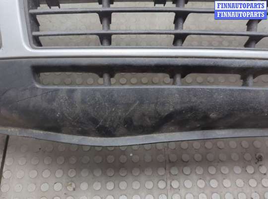 Бампер передний на Volkswagen Golf IV (1J)